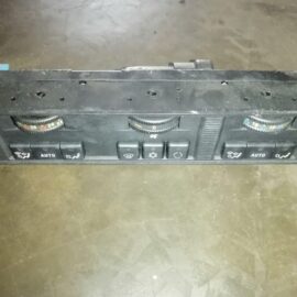 E34 facelift aircond panel (used)